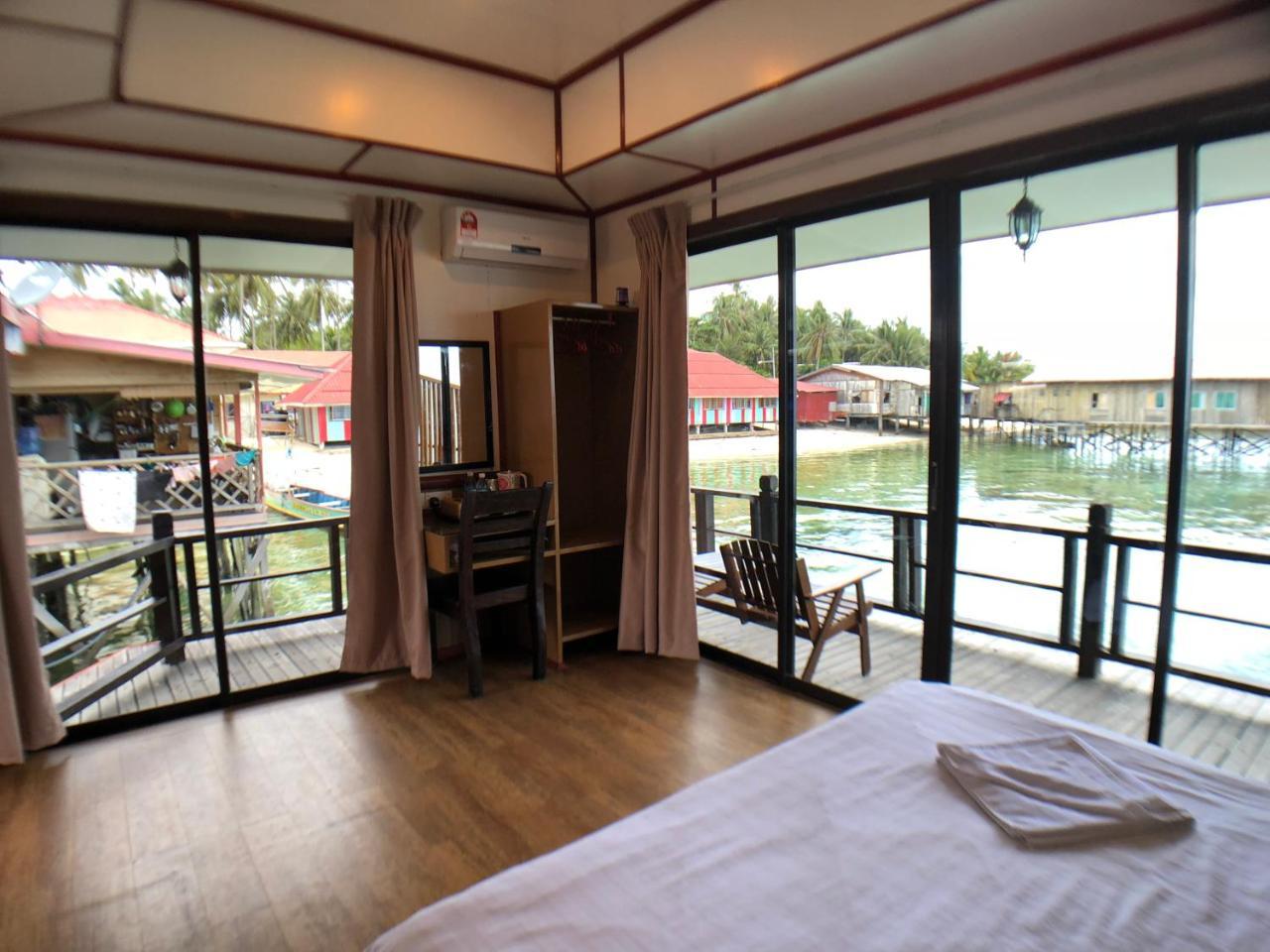 Mabul Paradise Lodge Mabul Island Buitenkant foto