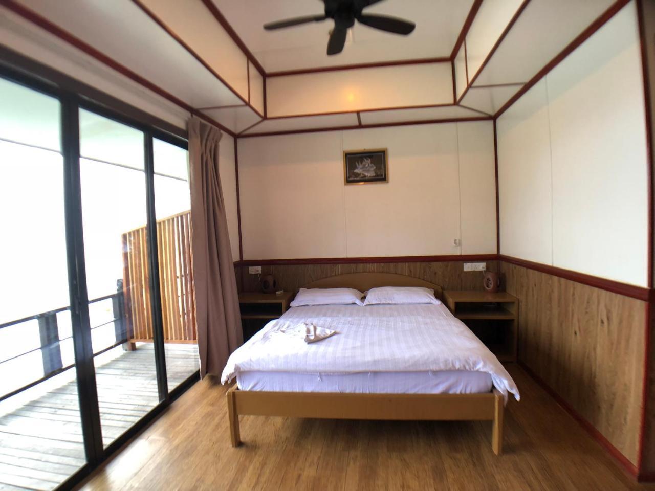 Mabul Paradise Lodge Mabul Island Buitenkant foto