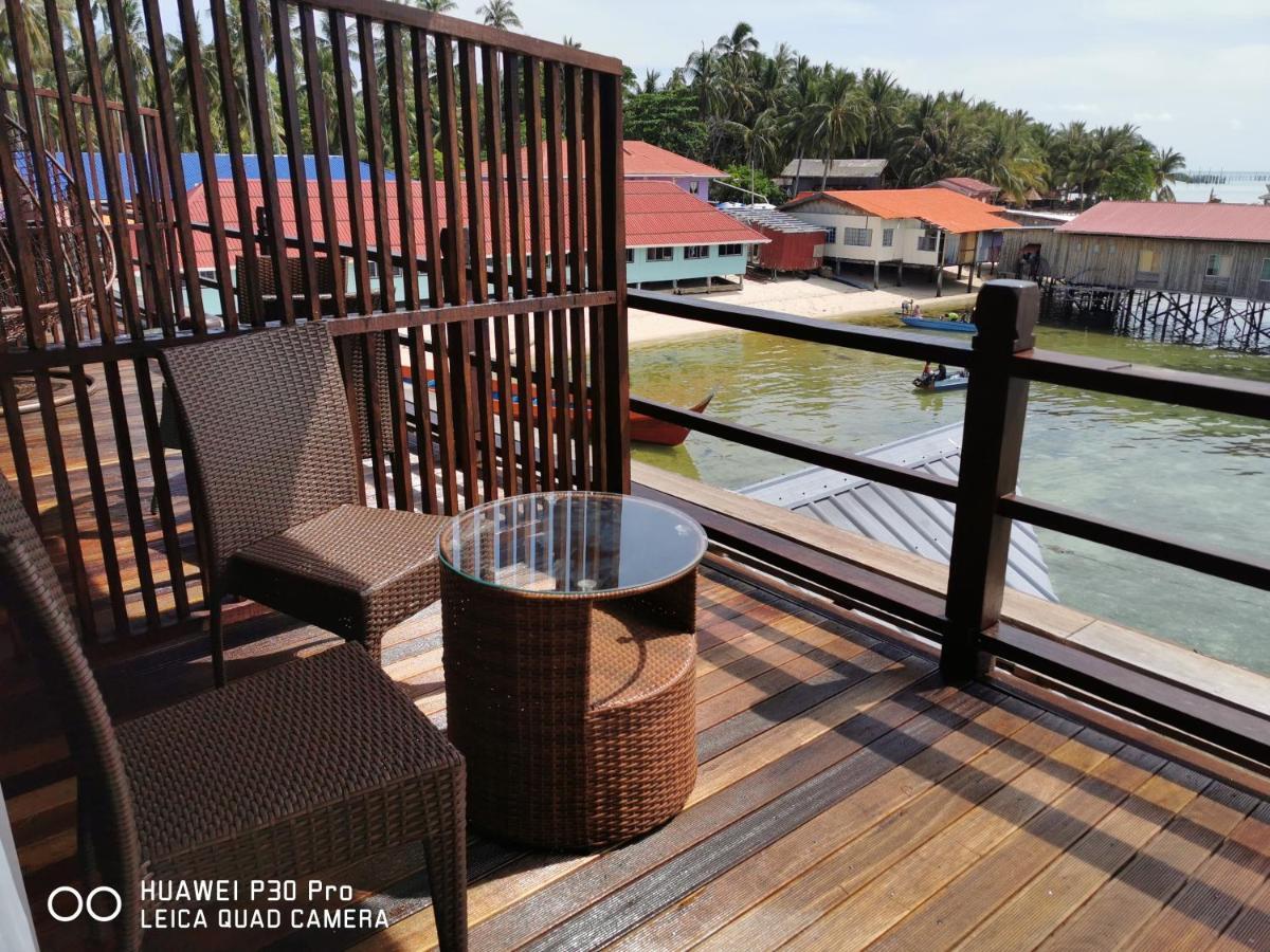 Mabul Paradise Lodge Mabul Island Buitenkant foto